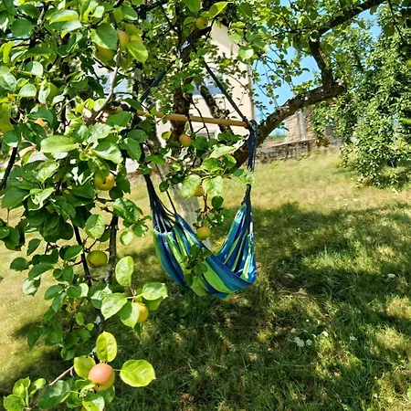 Nana * Бугойно